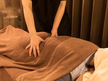 エピファクトリーの写真/今までに出会ったことのない手技で感動を【断然お得なペア割♪】ボディケア40分2人でお1人様￥5150→￥3980