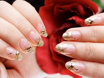 クリスタルネイル ボンベルタ橘店(CRYSTAL NAIL)/ゴールド×ラメグラデーション
