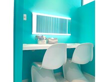 エーケーエステティックス 熊本新市街店(AK Esthetics)の雰囲気（明るい店内で落ち着く香りで非日常空間で癒されます）