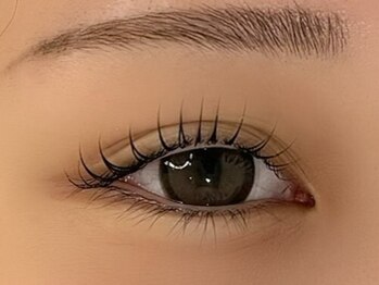 リアアイズ TO THE SHE店(Li’a eyes)の写真/《似合わせまつげ・垢抜けアイブロウ》お任せください!高技術×抜群のセンスで理想のお目元を叶えます♪