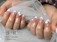 ユーネイル(YW nail)/フレンチ＋パーツ