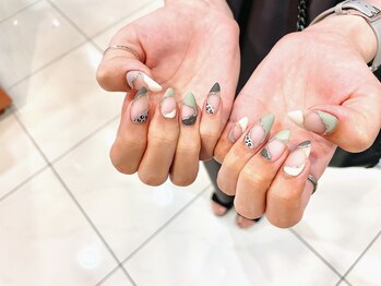 レイネイル レイアイ はません店(RAY NAIL ray eye)/個性派デザイン☆ 担当:平岡