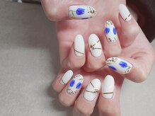 ラドール(La Dhole)/チューリップネイル