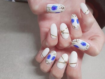 ラドール(La Dhole)/チューリップネイル