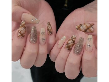 冬チェックネイル