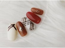 エムスラッシュ センター南(M.SLASH)/バレンタインネイル