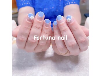 フォルトゥーナ 神田(Fortuna)/ブルーネイル