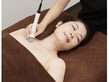 人形町クローバー/デコルテ/フェイシャル/小顔