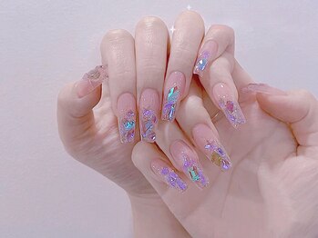 シーシーネイル 池袋店(CeCe Nail)の写真/豊富なカラーやパーツ多数☆キラキラパーツを利用した中国発祥のデザイン”ワンホンネイル”も人気◎