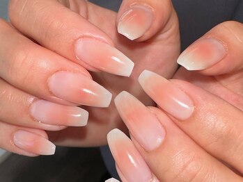 サロン ロワ(Salon Rowa)の写真/フィルイン対応！OLさんや主婦の方にもお勧め♪シンプル且つ上品なデザインで、指先を美しく魅せます☆
