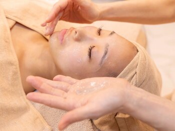 ジーンバイピエル 中野店(gene by PIEL)/内側から輝く#透明感へ。