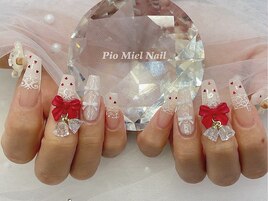 ホワイト×レース×レッドリボン