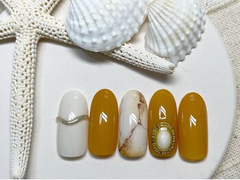 ネイルルームシャイン/