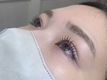 ネオリーブ エクラ 上野御徒町店(Neolive eclat)/メーテルロット流し目風まつ毛