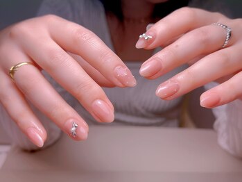 アイリス(Iris)/ワンカラーと韓国パーツ