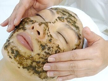 ベリスユイット(BELLIS HUIT)の写真/肌質を根本から整えたい方に◇ハーブピーリングでニキビ・毛穴・くすみ・赤み・シミ・シワにアプローチ！