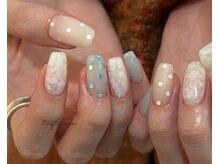 ネイルサロン ティフィン(tiffin)