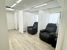 アイドット 町田店(i.)の雰囲気（落ち着いた雰囲気の店内♪眉毛/アイブロウ/眉/まゆげ/間引き）
