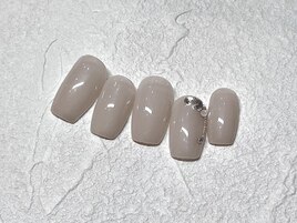 定額8000円