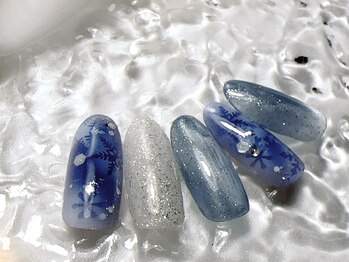 雪の結晶ネイル