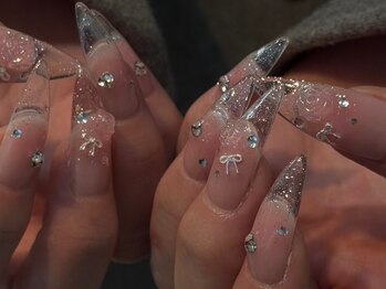 シェリーラメール 池袋店(cherie la mer)の写真/デザインで差をつける自慢の美爪に☆トレンドネイル~個性派ネイルまで【スカルプ長さだし定額¥9900~】