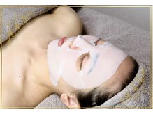 ブルードロップス(Blue Drops)/パックでお肌の沈静と保湿を