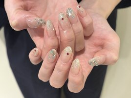 ラメグラデーションネイル