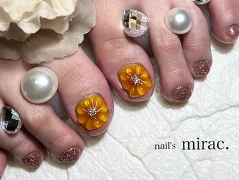 ネイルズミラク(nail's mirac.)の写真/足元を出す季節到来！持ち込みデザインOK◎周りと差がつくフットネイルで特別感あふれるご褒美体験を♪