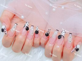 キラキラフラワーネイル