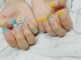 アシンメトリーネイル