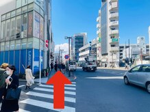 ルルト 町田店/6 横断歩道を渡ったら右