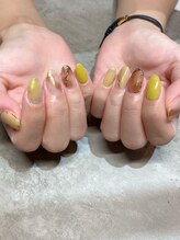 エム(em)/トレンドネイル