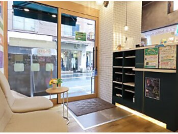 ソリーゾ整体院　西台院【肩こり/骨盤矯正/腰痛/産後】【8月14日NEW OPEN(予定)】の写真/【初回限定★全身整体60分￥1980】身体のことを知り尽くした整体師による施術は体験必至！猫背改善にも◎