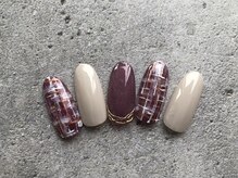 アウラ ネイルサロンアンドスクール(aula)/フリーデザイン　9,900円