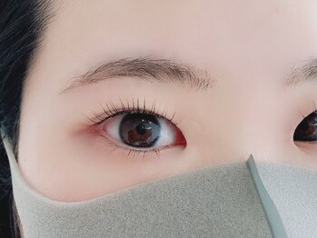 アルム(arme)/奥二重さんラッシュリフト上下