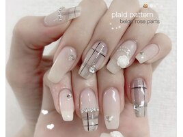 チェック柄ネイル