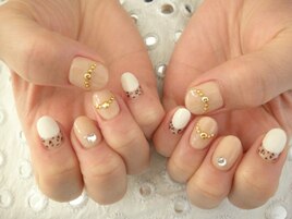 アニマル柄ネイル