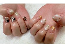 ネイルサロン K/つけ放題※長さ出し不可