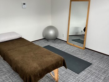 整体院 潤(JYUN)/《内観》