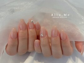 シンプルビジューネイル