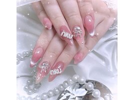 大人ガーリーネイル
