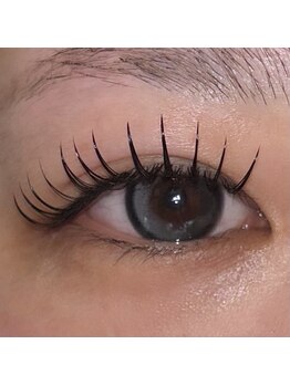 アリュール アンド エテルノ 小山店(Allure & ETERNO)/束感まつげ