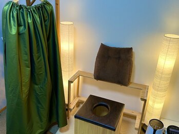 ポルテ ボヌール(Porter Bonheur)/おかま直伝よもぎ蒸し