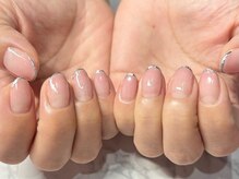 シンプルなオフィスデザインでもデザインコースで叶います♪