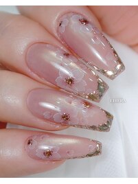 手描きの桜ネイル