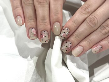 オンギ ネイル(ongi nail)の写真/≪季節を感じるデザインを≫あなただけの色やアートでお好きなデザインを詰め込んで…sampleも多数ご用意。