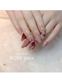 ちゅるんとリボンネイル！