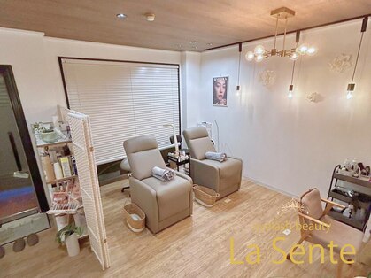 ラシェンテ(La sente)の写真