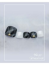 フットデザイン：Ｎｏ．32