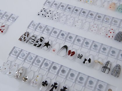 N@il salon＊アット＊[ワンカラー/アート/フィルイン/フレンチ/長さ出し/フット/ケア]の写真